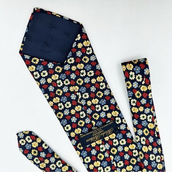 Brooks Brothers Floral Tie - Red, Yellow, Blue - Picture 6 of 11